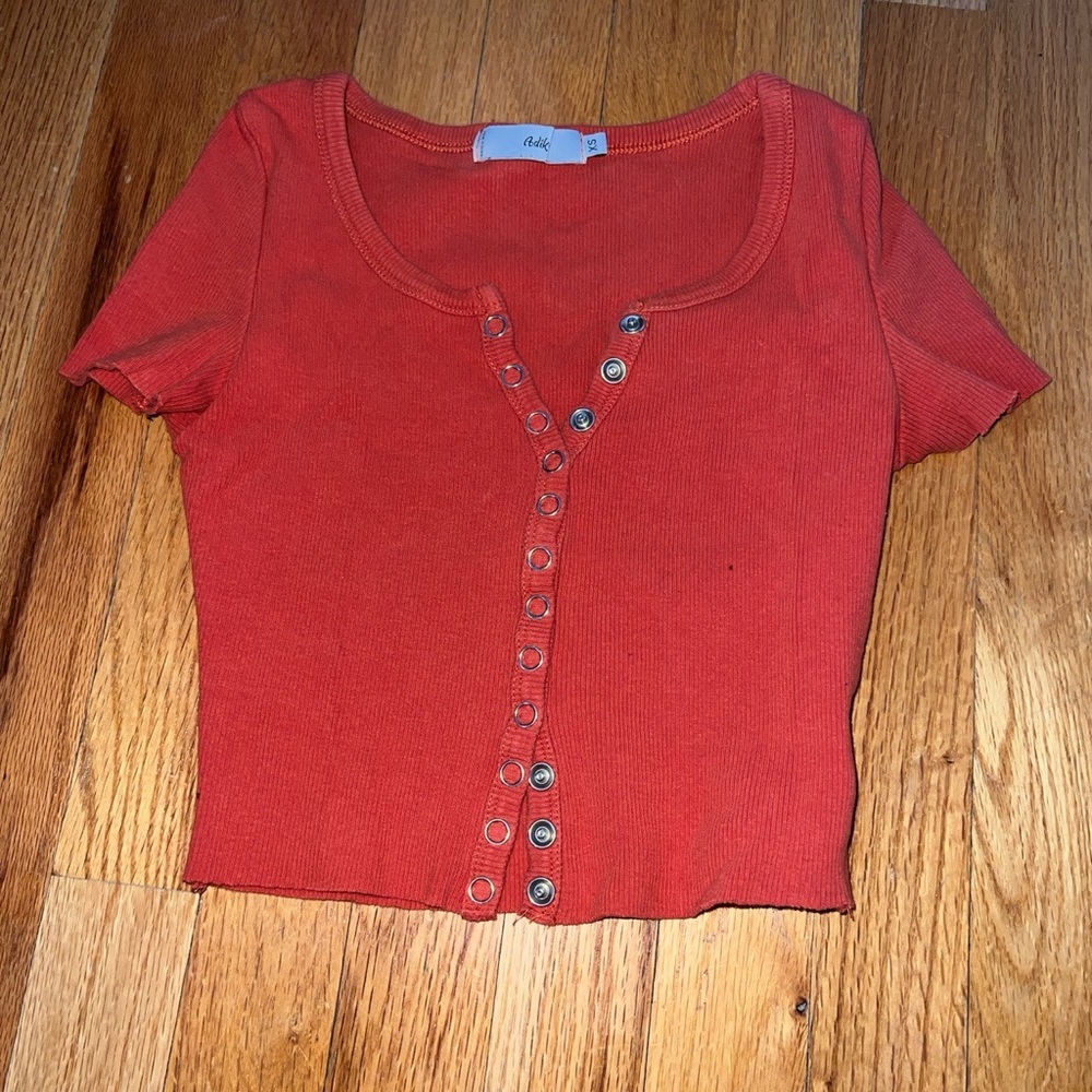 adika button up crop top